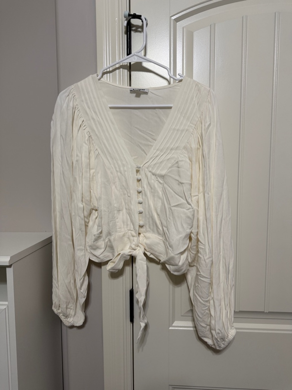 Express Cream V-Neck Button Front Tie Blouse
